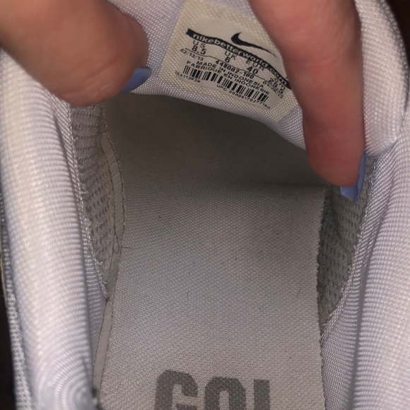 Nike Athletic Cheer Shoes - Picture 7 of 7